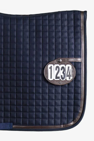 Klassischer Nummernhalter