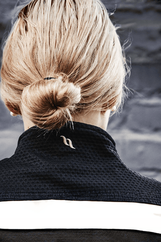 Back On Track Carnelian Nackskydd