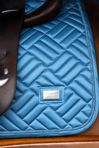 Equestrian Stockholm Hoppschabrak Ponny