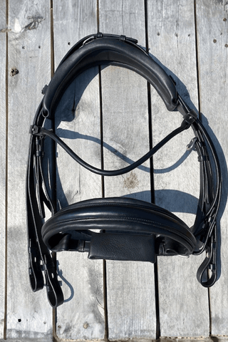 Utzon Equestrian Kandar London